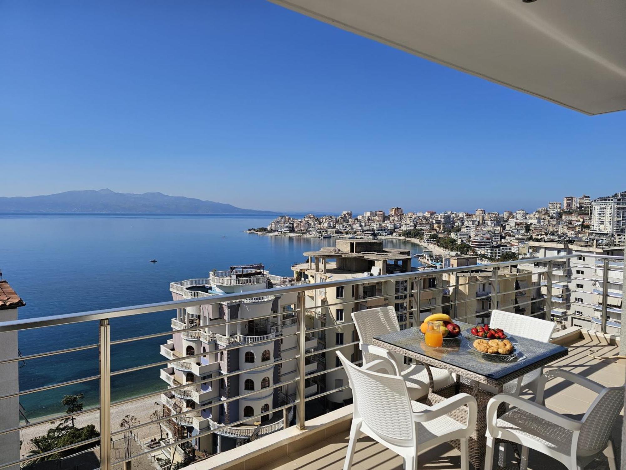 Wonderful View Apartments Sarande Exterior photo
