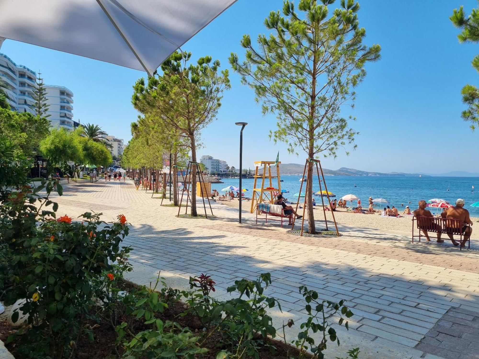 Wonderful View Apartments Sarande Exterior photo